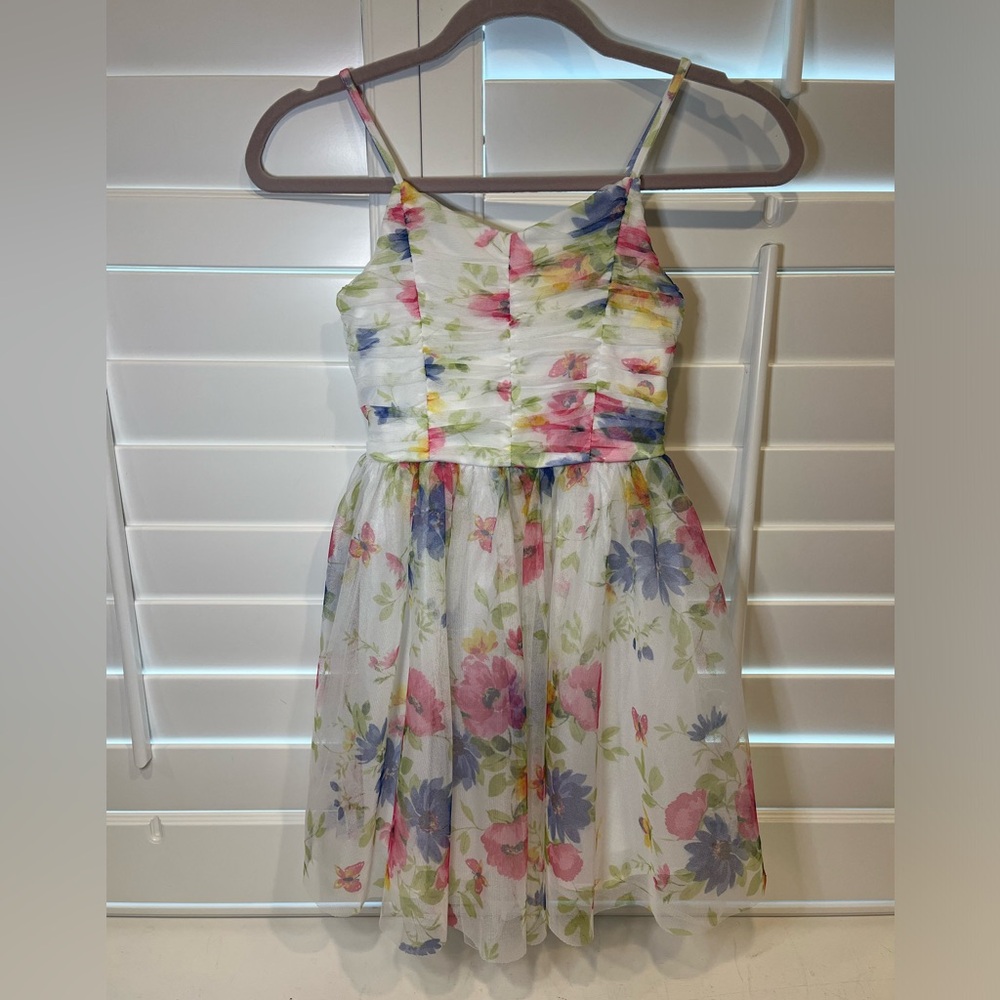 Girls size 7/8 Twirl Dress